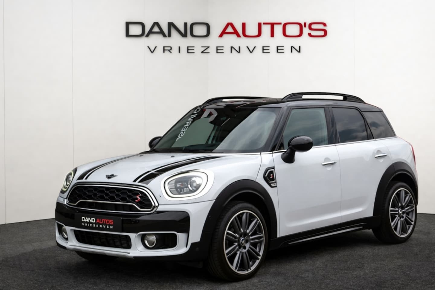 MINI Countryman - 2.0 Cooper S 192PK Pepper Leer/Navi/LED/18 inch - AutoWereld.nl