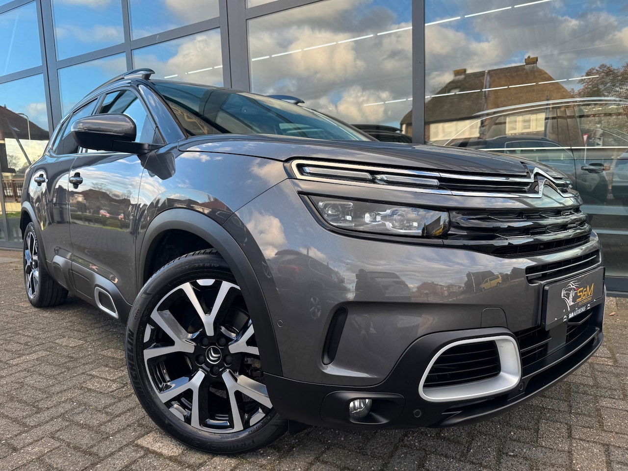 Citroën C5 Aircross - 1.6 PureTech Shine Pano |dak| CarPlay - AutoWereld.nl
