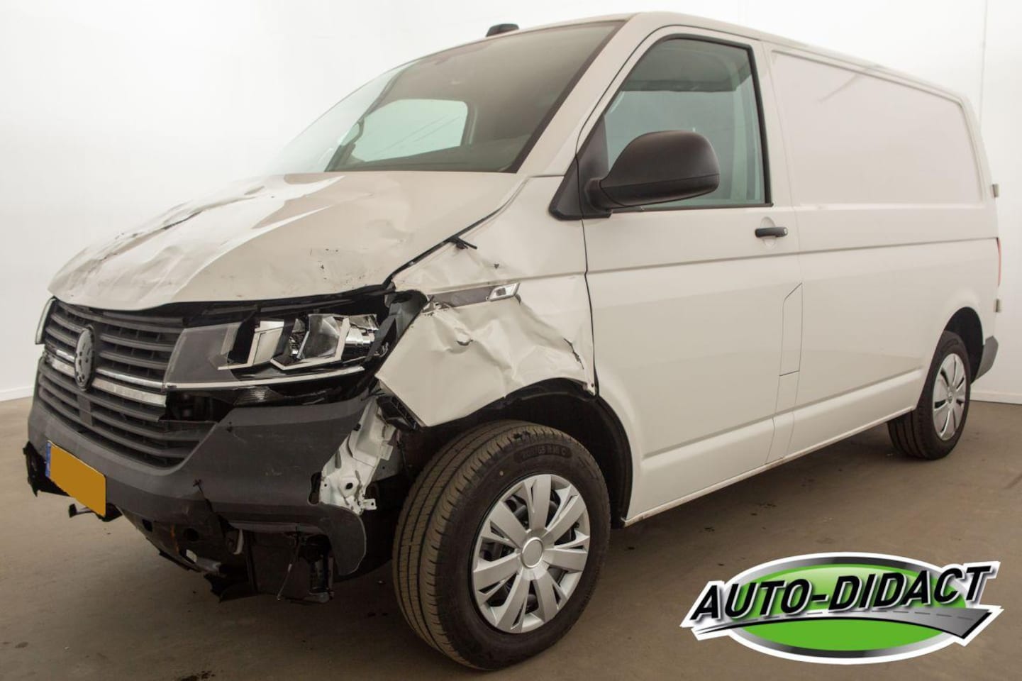 Volkswagen Transporter - 2.0 TDI L1H1 Airco 26 Highline - AutoWereld.nl