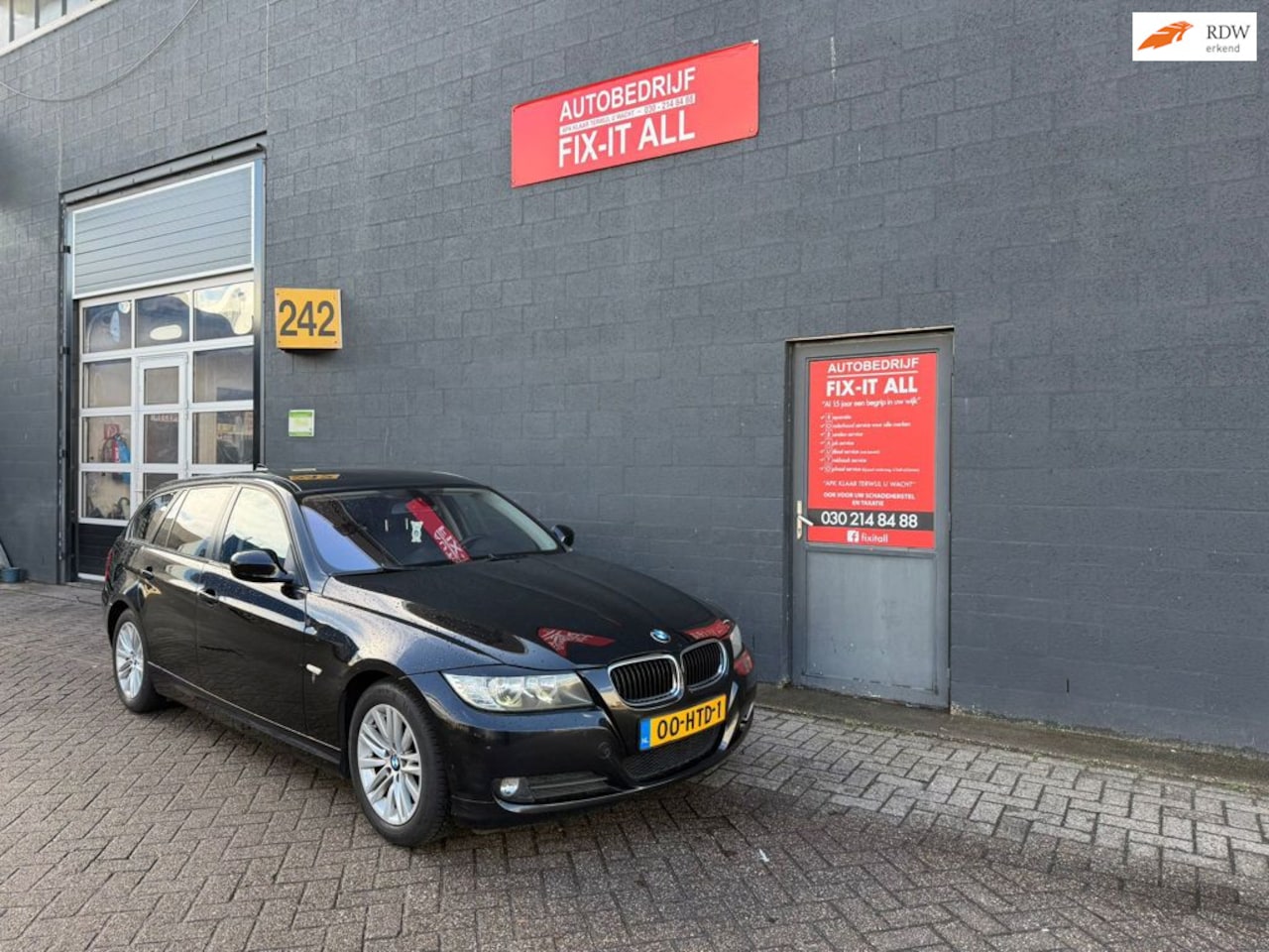 BMW 3-serie Touring - 320i Business Line 320i Business Line - AutoWereld.nl