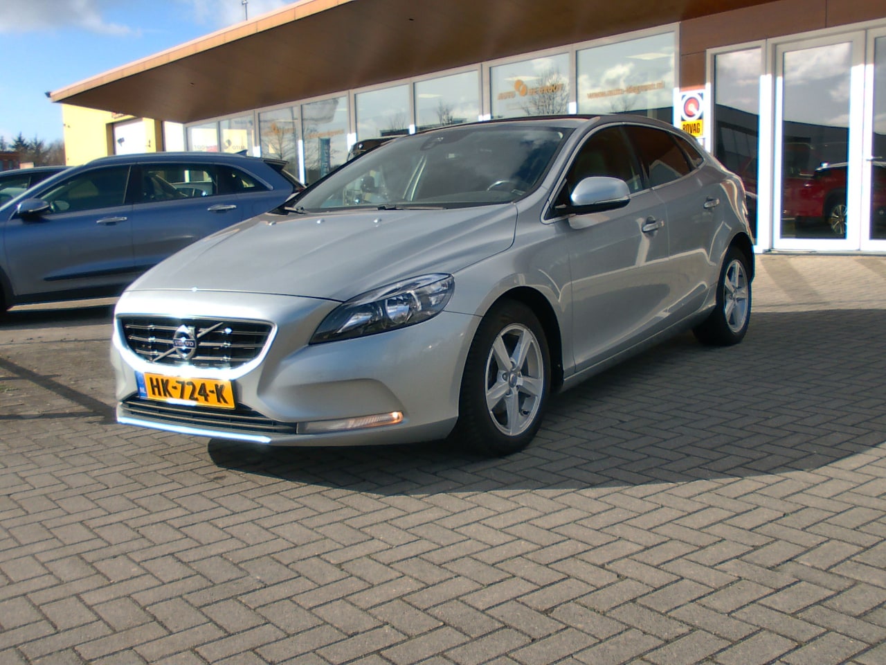 Volvo V40 - 1.6 D2 Summum 1.6 D2 Summum - AutoWereld.nl