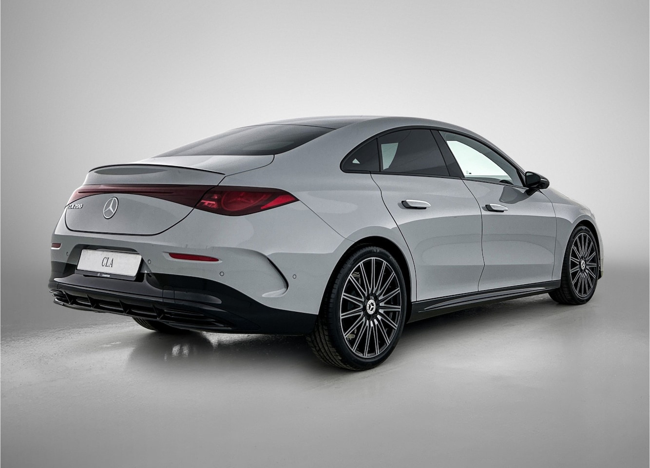 Mercedes-Benz CLA-Klasse - 200 Business Solution AMG | Premium Plus | Winterpakket | Rijassistentiepakket | Nightpakk - AutoWereld.nl