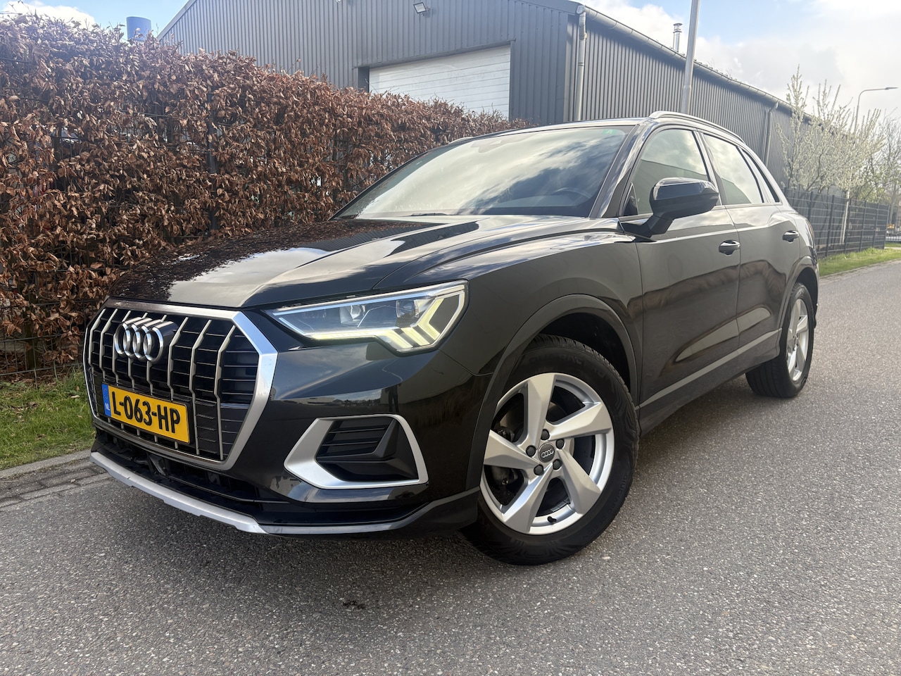 Audi Q3 - 35 TFSI Pro Line S / AUTOMAAT / NAVI / STOELVERWARMING / CRUISE - AutoWereld.nl