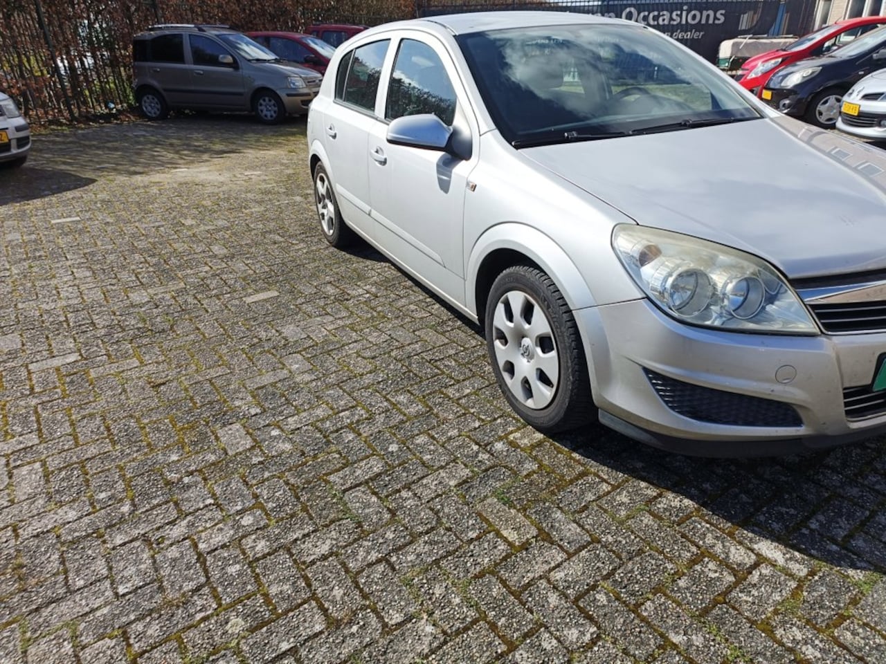 Opel Astra - 1.6 Business+ 1.6 Business - AutoWereld.nl