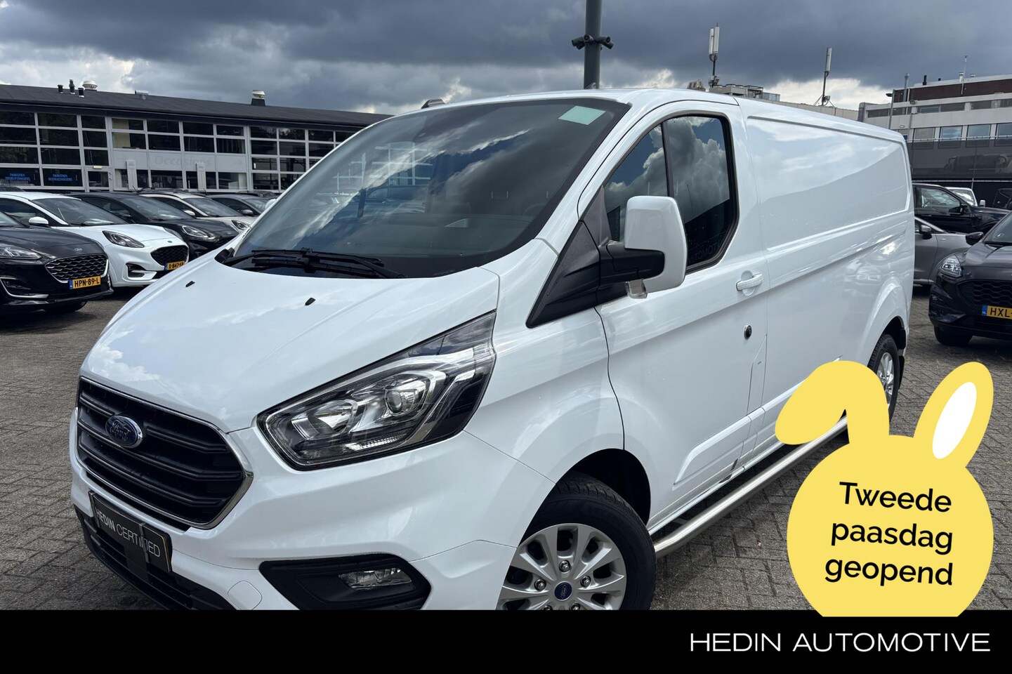 Ford Transit Custom - 300 2.0 TDCI L2H1 Limited | Trekhaak | Side Bars - AutoWereld.nl