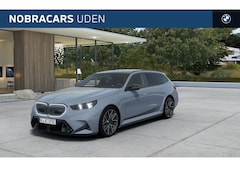 BMW 5-serie Touring - M5 / M Drive Professional / Trekhaak / Bowers & Wilkins / M Multifunctionele Stoelen / M C