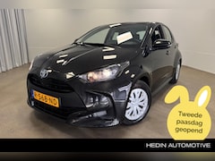 Toyota Yaris - 1.5 Hybrid Active Automaat | Camera | Car Play | Climate Control |