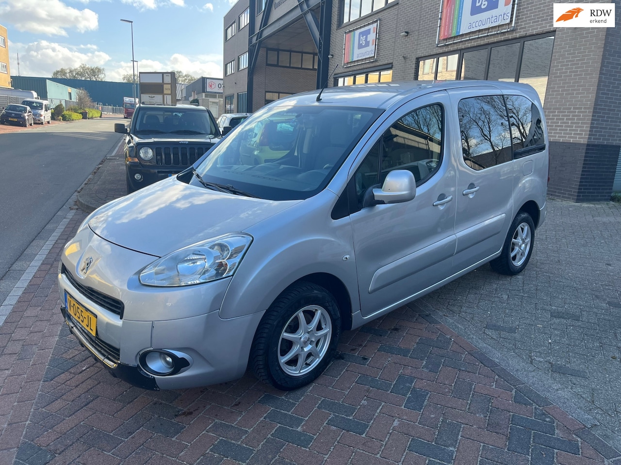 Peugeot Partner - 122 1.6 HDI L1 XT Profit + DUBBELSCHUIFDEUR! - AutoWereld.nl