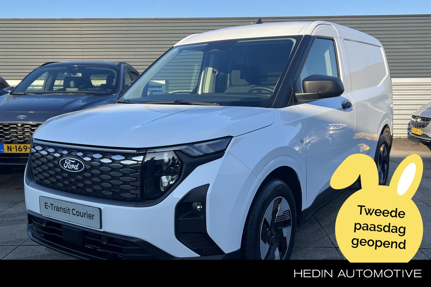 Ford Transit Courier - E-Transit Trend 44kWh 136pk | EV Uit Voorraad Leverbaar - AutoWereld.nl