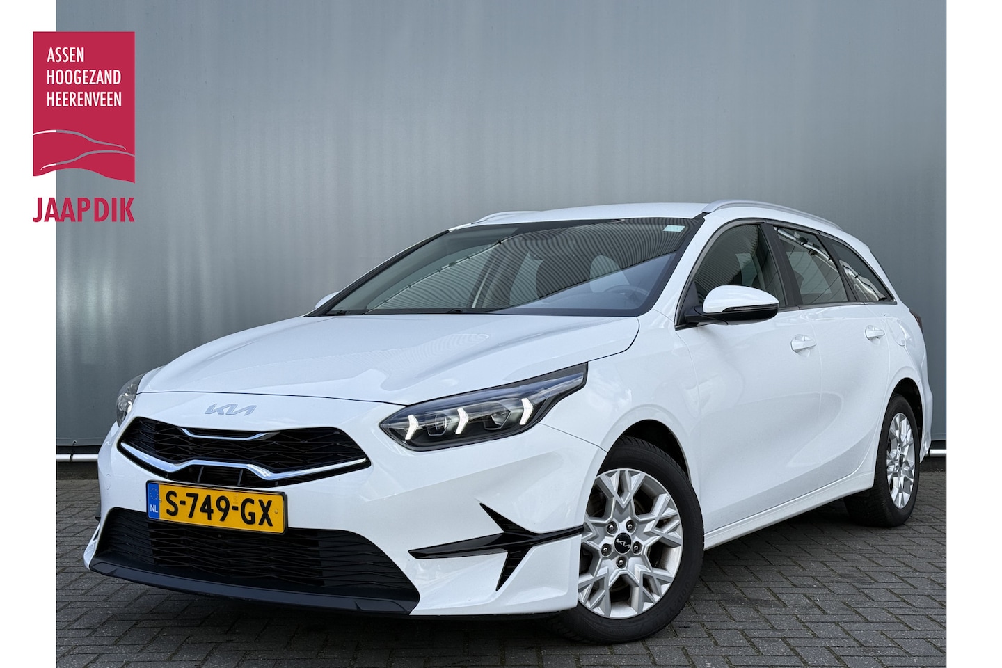 Kia Cee'd Sportswagon - Ceed BJR 2023 1.0 T-GDi 120 PK MHEV DynamicLine AUTOMAAT | CAMERA | FULL LED | CLIMA | CAR - AutoWereld.nl