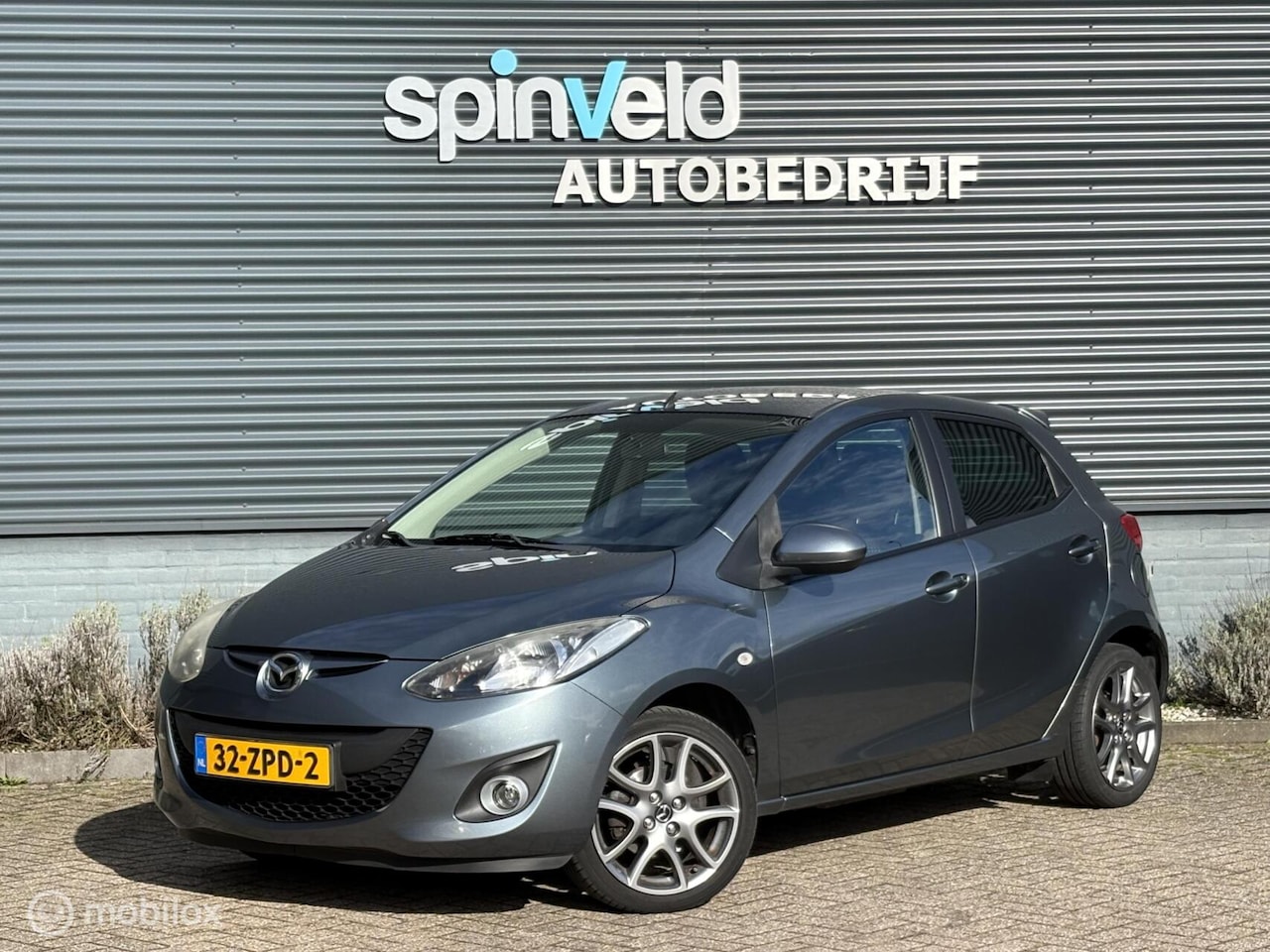 Mazda 2 - 1.3 BIFUEL GT - Trekhaak - Stoelverwarming - 1e EIG - - AutoWereld.nl