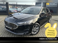 Ford Focus - 1.0 EcoBoost Hybrid Titanium | SYNC 4 | CarPlay | Privacy Glass