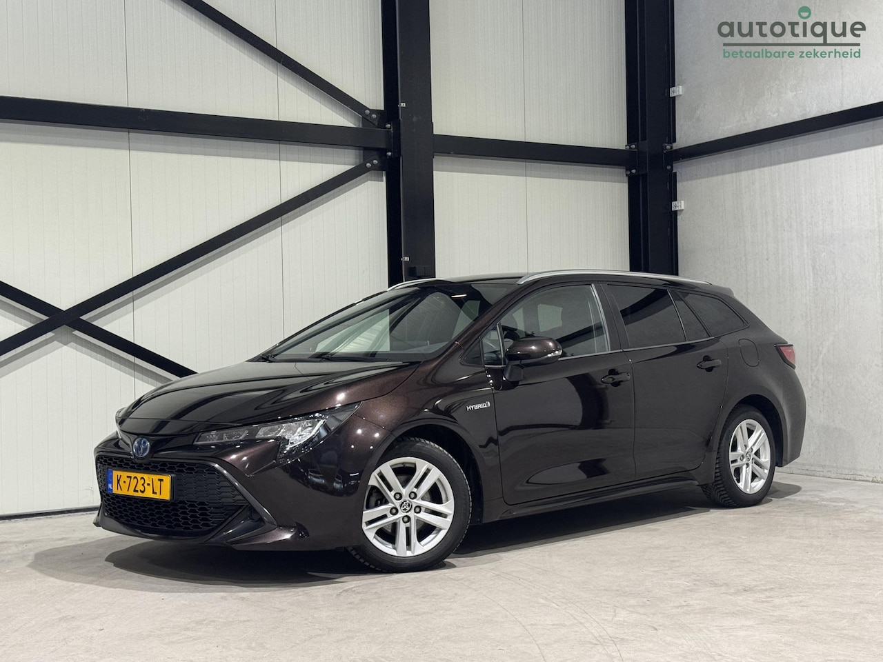 Toyota Corolla Touring Sports - 1.8 Hybrid Business | carplay | trekhaak | - AutoWereld.nl