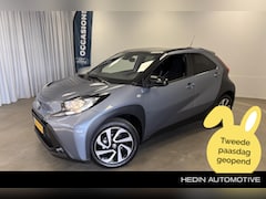 Toyota Aygo X - 1.0 VVT-i MT Play | Camera | Stoelverwarming | BI-Tone | Car Play