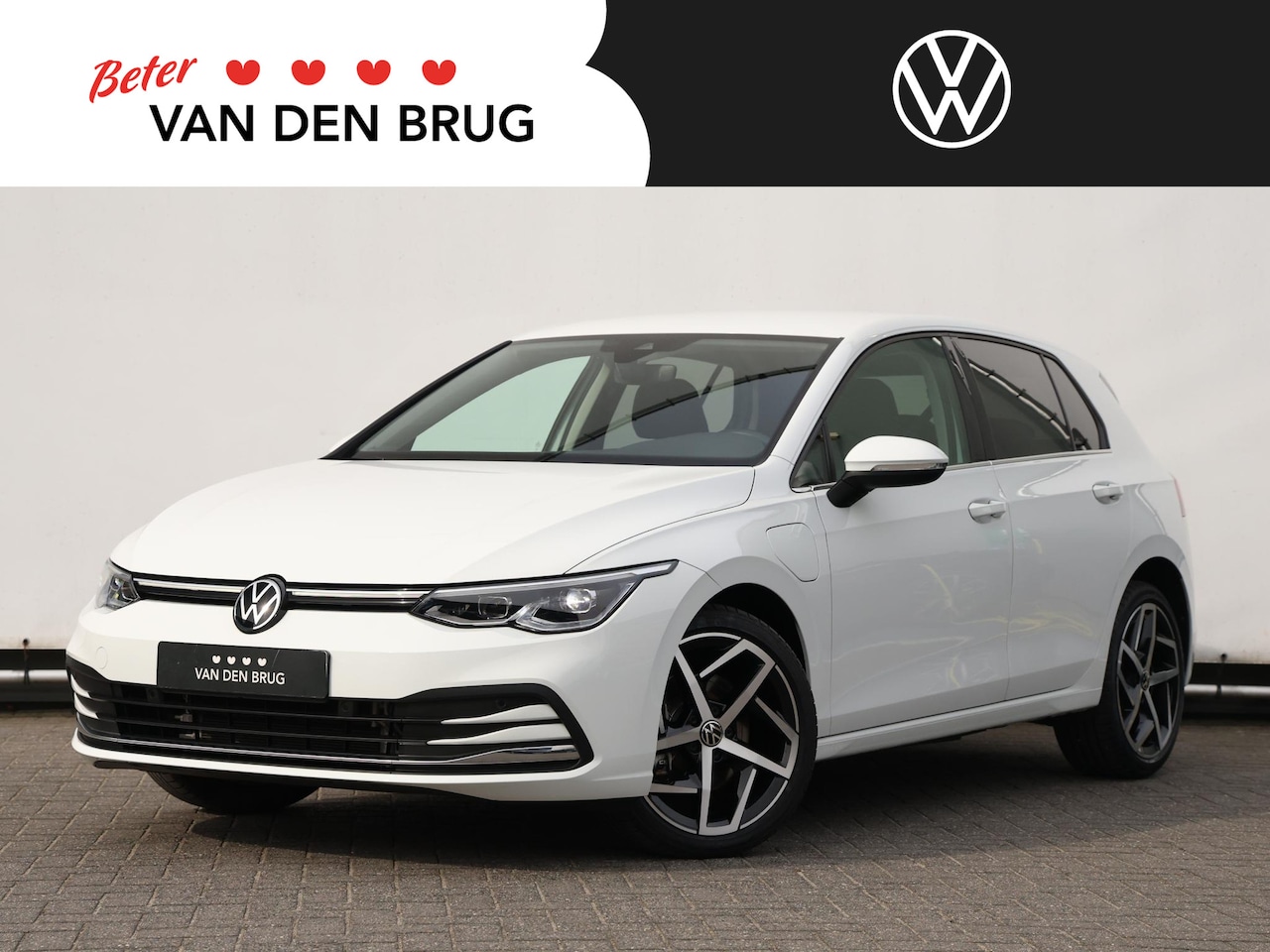 Volkswagen Golf - 1.4 eHybrid Style 204pk DSG | LED | Cruise Control | Stoel/Stuurverwarming | Trekhaak | Ca - AutoWereld.nl