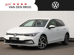 Volkswagen Golf - 1.4 eHybrid Style 204pk DSG | LED | Cruise Control | Stoel/Stuurverwarming | Trekhaak | Ca