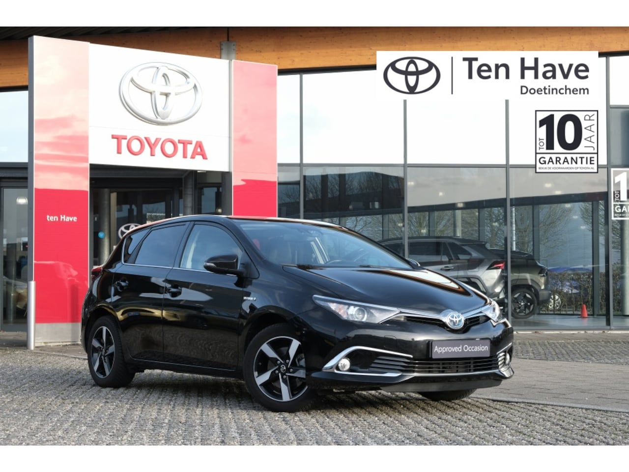 Toyota Auris - 1.8 Hybrid Executive Automaat | Climate control met gescheiden z - AutoWereld.nl