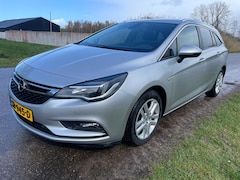 Opel Astra Sports Tourer - 1.6 CDTI Business+