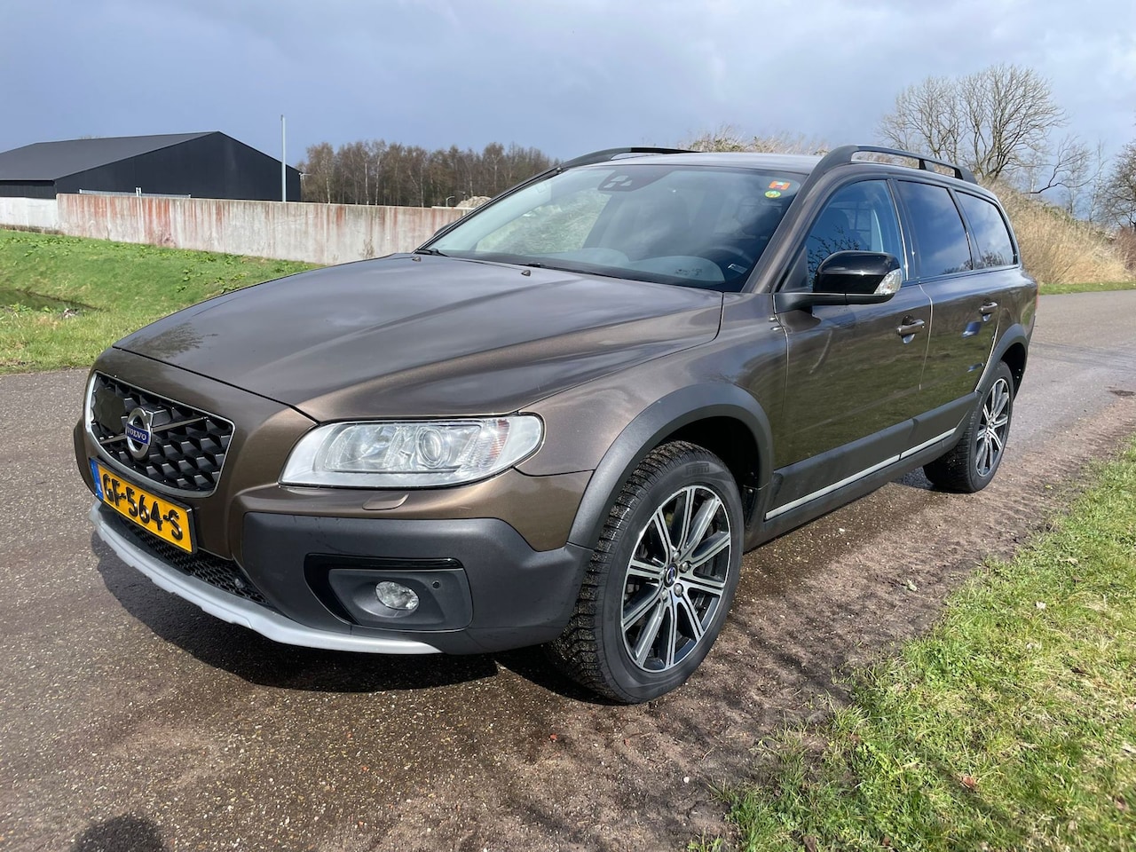 Volvo XC70 - 2.0 D4 FWD Inscription Edition 2.0 D4 FWD Inscription Edition - AutoWereld.nl