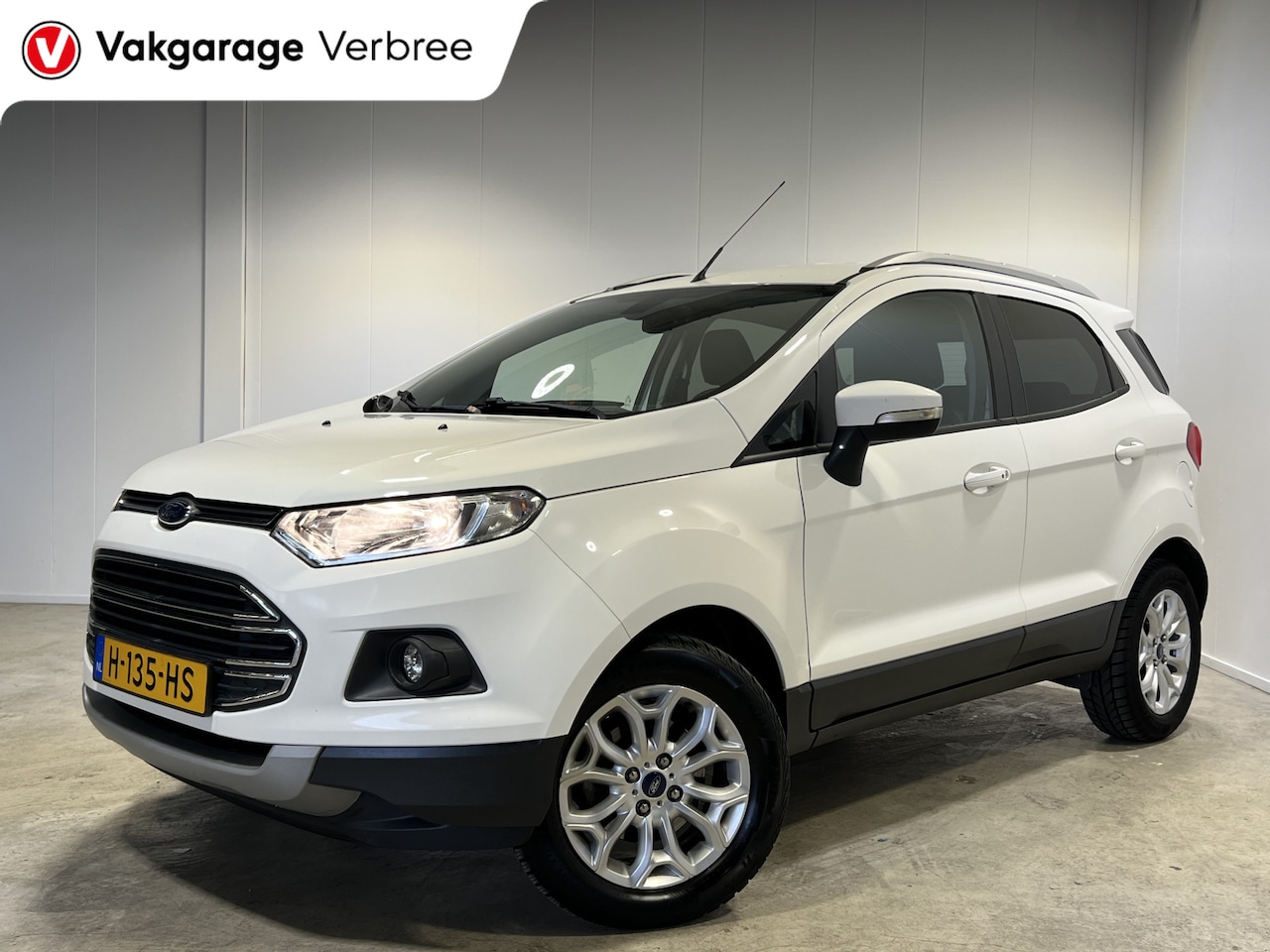Ford EcoSport - 1.0 EcoBoost Titanium | Lichtmetalen Velgen 16" | Lederen/Stoffen Bekleding | Parkeersenso - AutoWereld.nl