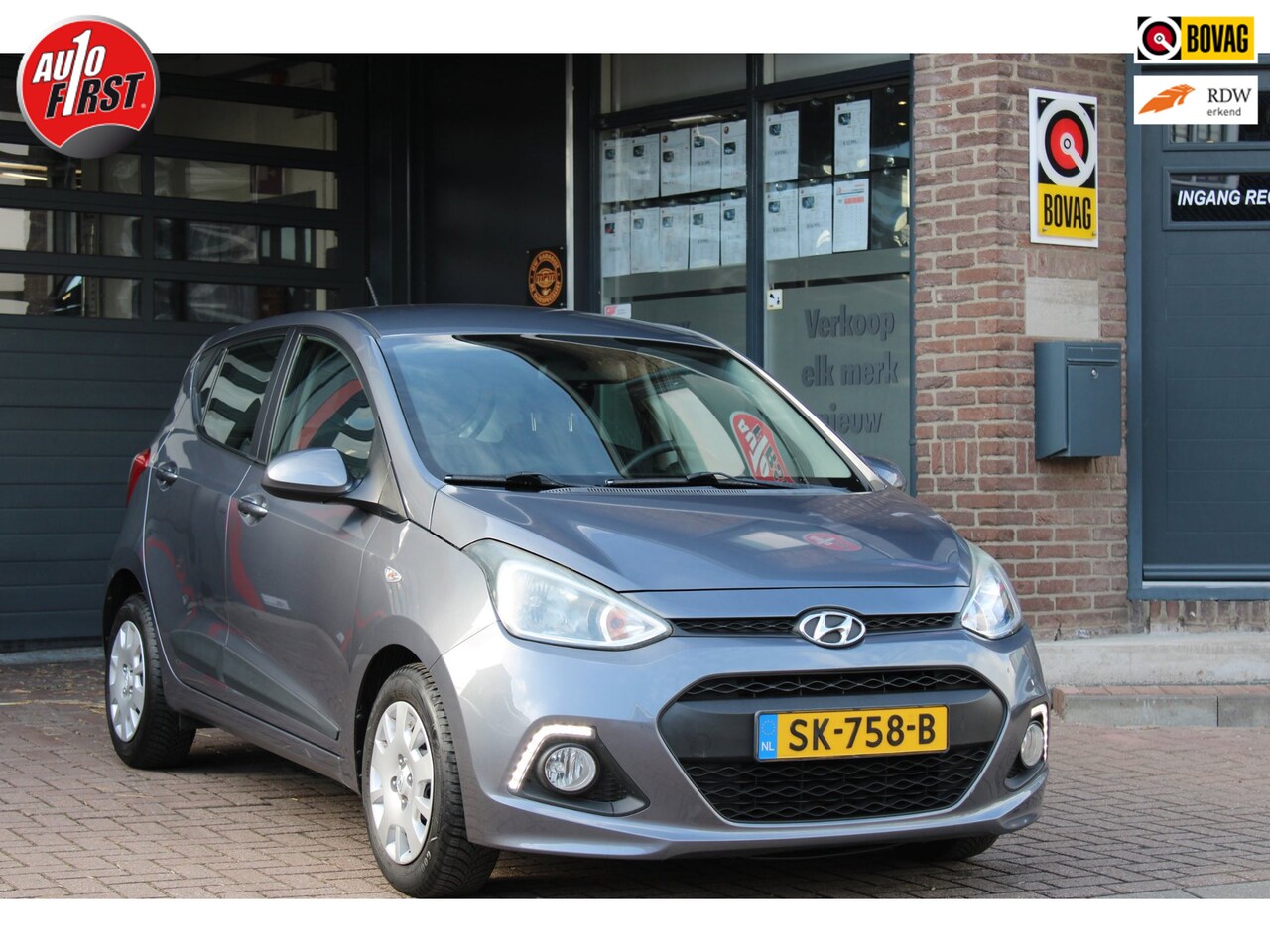 Hyundai i10 - 1.0i i-Motion Premium // Cruise control // Airco // Elektrische ramen // All season banden - AutoWereld.nl