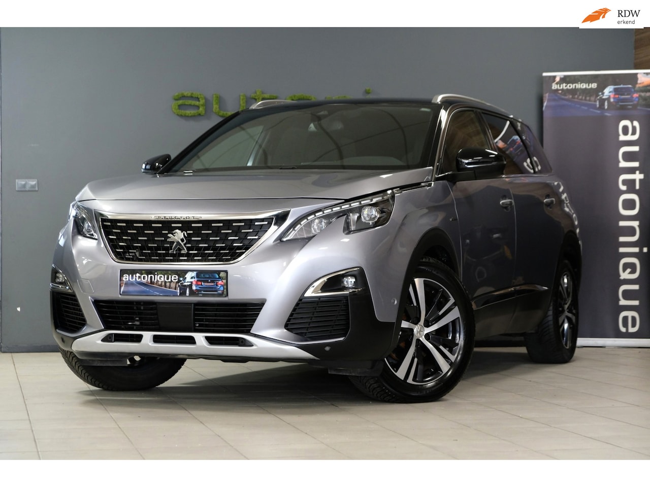 Peugeot 5008 - 1.6 PureTech GT-Line *LUXE LEDER* 7 Persoons/Navi/Camera/Michelin Cross Climate - AutoWereld.nl