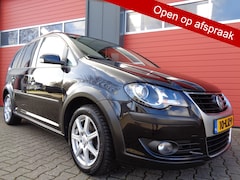 Volkswagen Touran Cross - 1.4 TSI 140PK Clima Cruise LMV Trekhaak NL-Auto 2E-Eigenaar Hoge-Zit