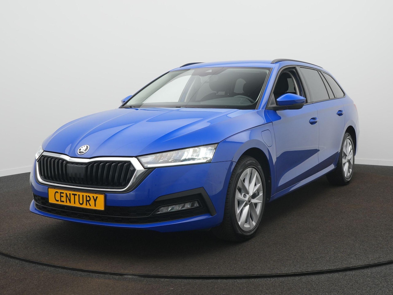 Skoda Octavia Combi - 1.4 TSI iV PHEV Business Edition Apple Carplay/Android Auto - Privacy glass - Automaat - L - AutoWereld.nl