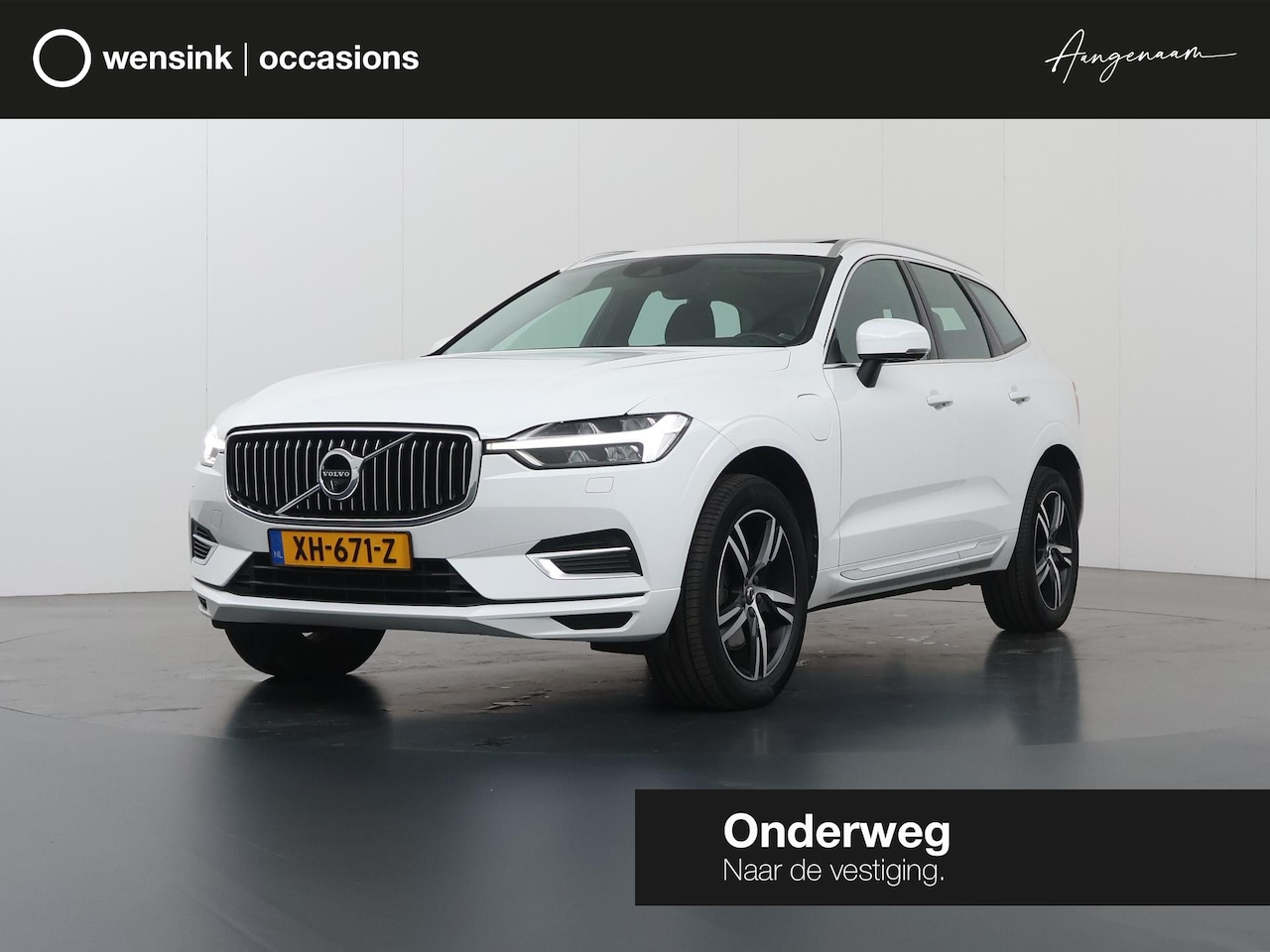 Volvo XC60 - 2.0 T8 Twin Engine AWD Inscription | Panoramadak | Lederen Interieur | Ele.verstelbare Com - AutoWereld.nl