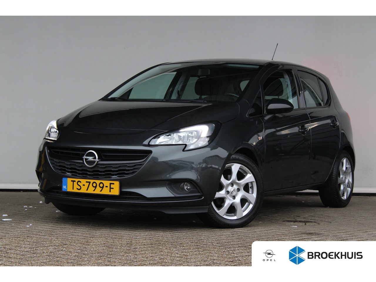 Opel Corsa - 1.4 Edition | Automaat! | Climate control | Cruise control | Lichtmetalen velgen | - AutoWereld.nl