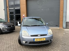Ford Fiesta - 1.3-8V Futura | Airco | NAP | Nieuwe APK bij afleveren