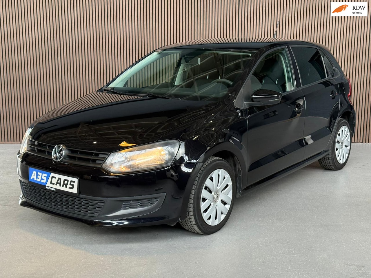 Volkswagen Polo - 1.2 Easyline |NIEUWE KETTING|NIEUWE APK|AIRCO|ALL SEASON BANDEN - AutoWereld.nl