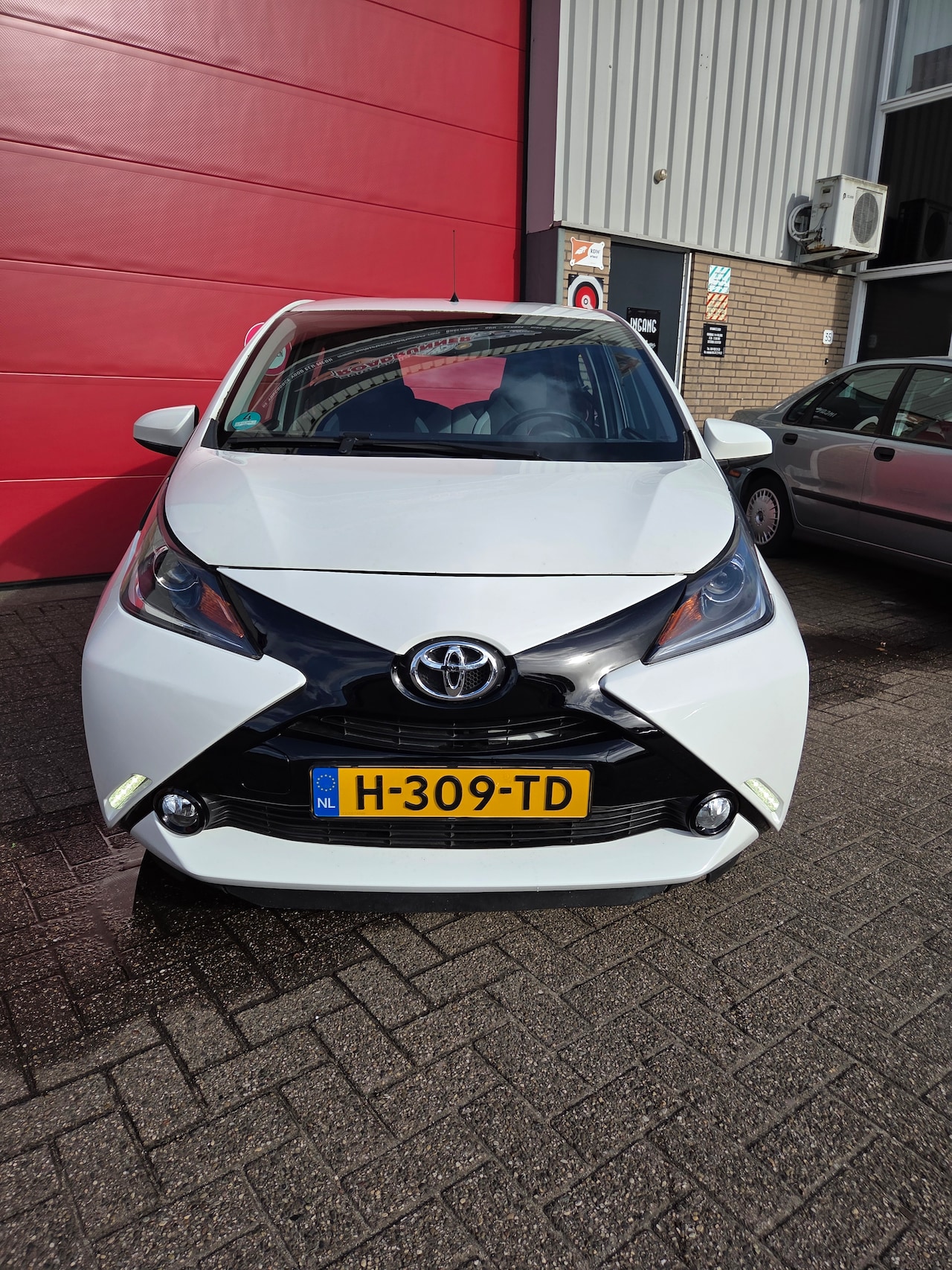 Toyota Aygo - 1.0 VVT-i x-wave