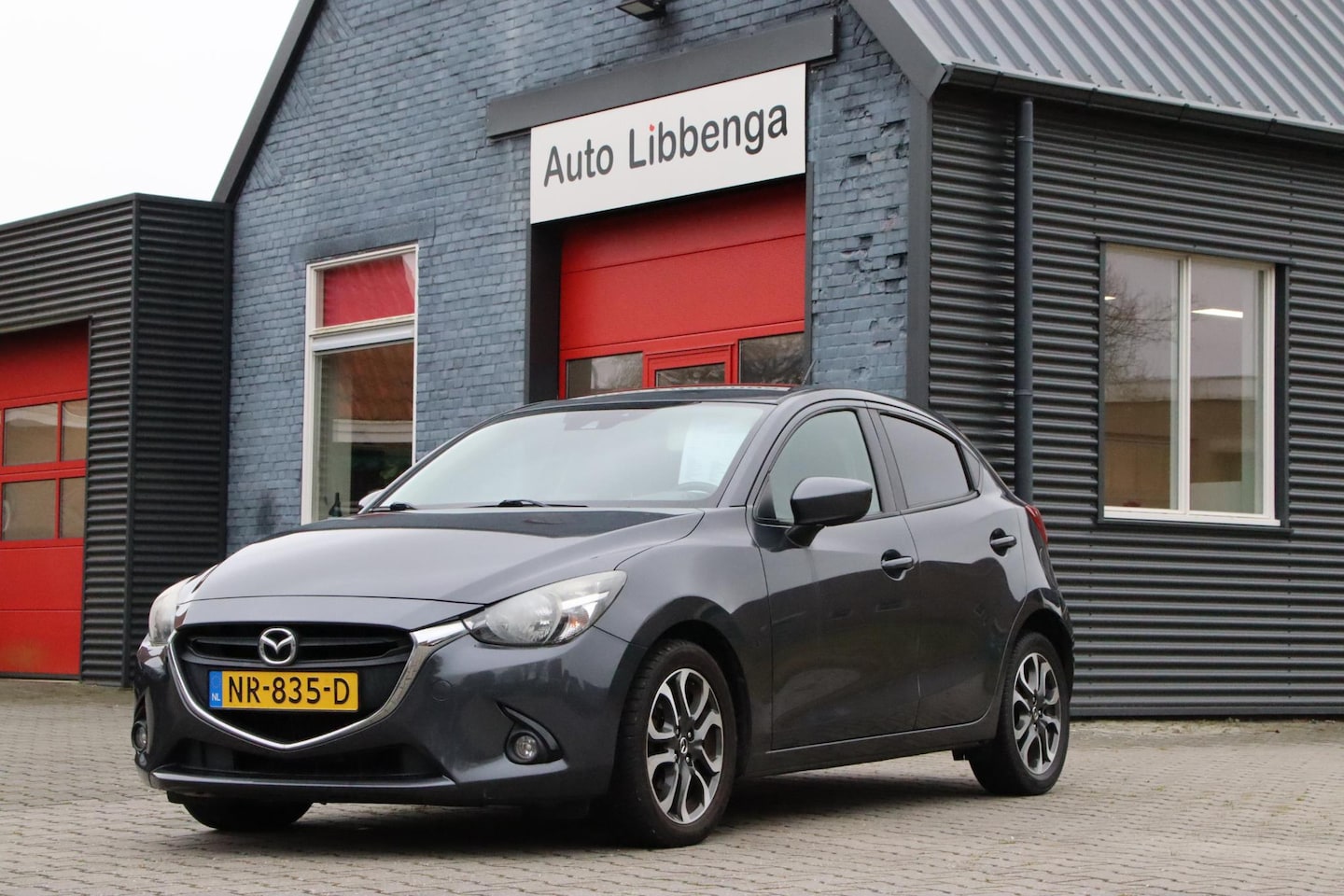 Mazda 2 - 1.5 Skyactiv-G GT-M Line BJR 2017 Km stand 183.717 - AutoWereld.nl