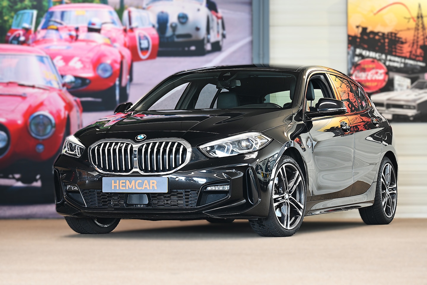 BMW 1-serie - 118i High Executive NL auto / Leer / clima / navi - AutoWereld.nl