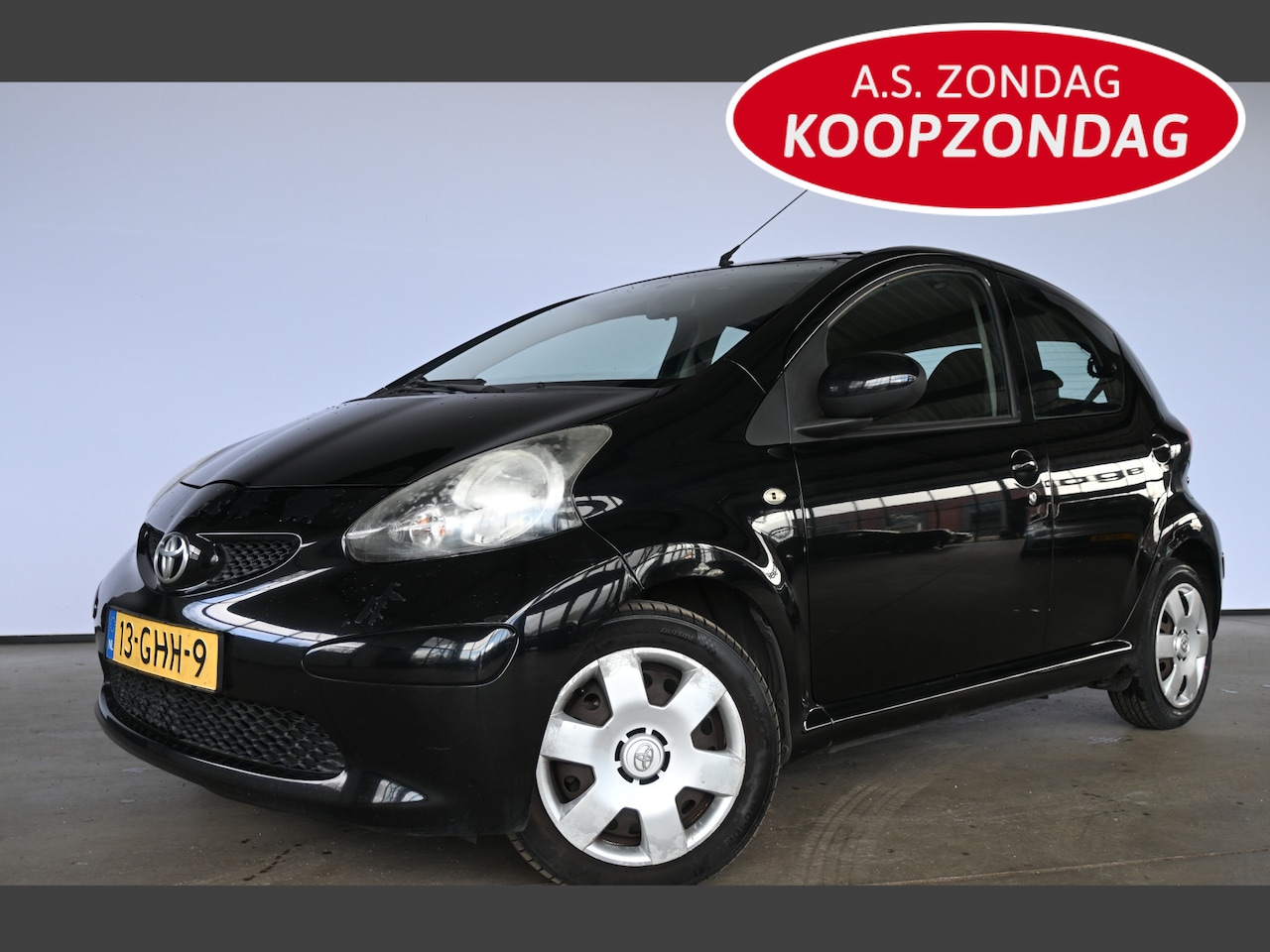 Toyota Aygo - 1.0-12V + Airco Navigatie Elektrisch Pakket Inruil Mogelijk! - AutoWereld.nl