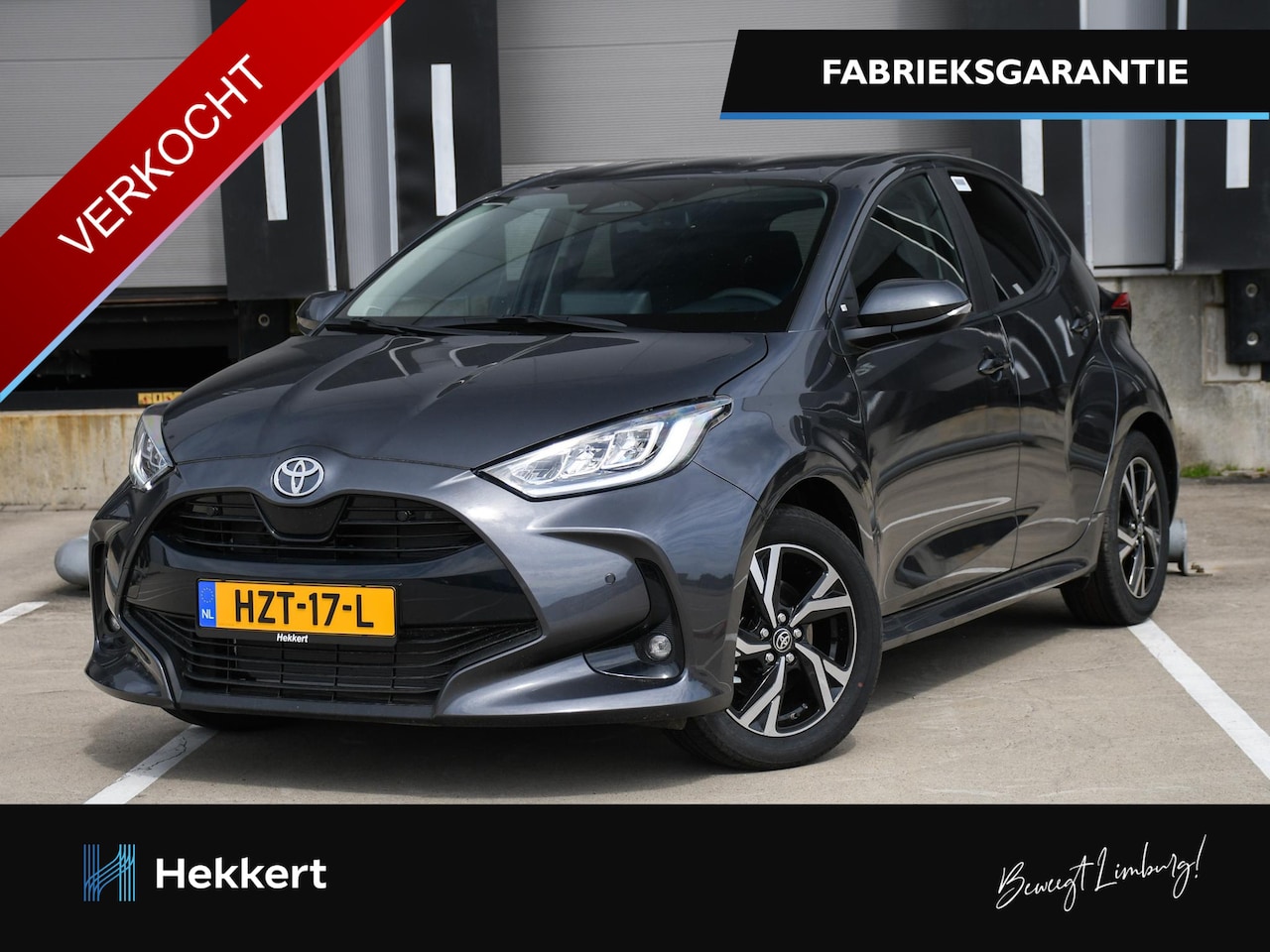 Toyota Yaris - Dynamic 1.5 Hybrid 115pk Automaat 16''LM | STOELVERW. VOOR | ADAPT. CRUISE | DAB | PDC + C - AutoWereld.nl