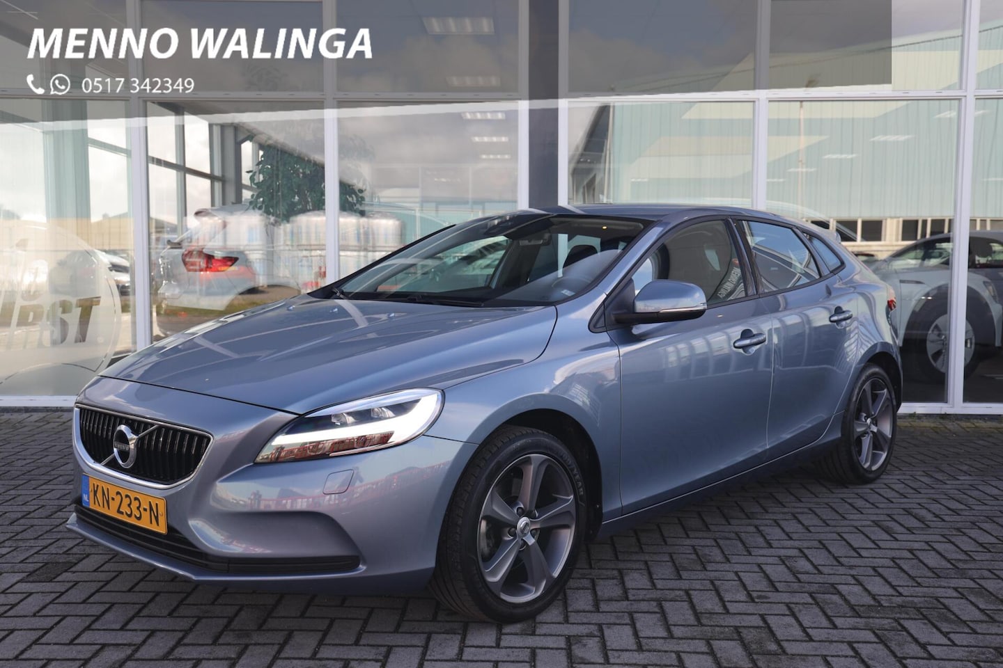 Volvo V40 - 2.0 T3 Momentum|Navi|Cruise|Trekhaak| - AutoWereld.nl