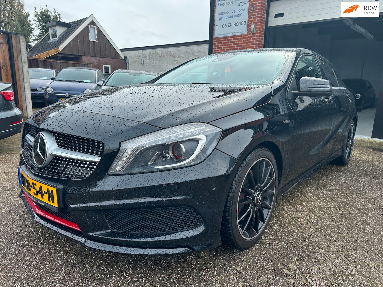 Mercedes-Benz A-klasse - 250 Sport Ambition AMG-Pakket AUTOMAAT-NAVI-CRUISE-CLIMA-PDC - AutoWereld.nl