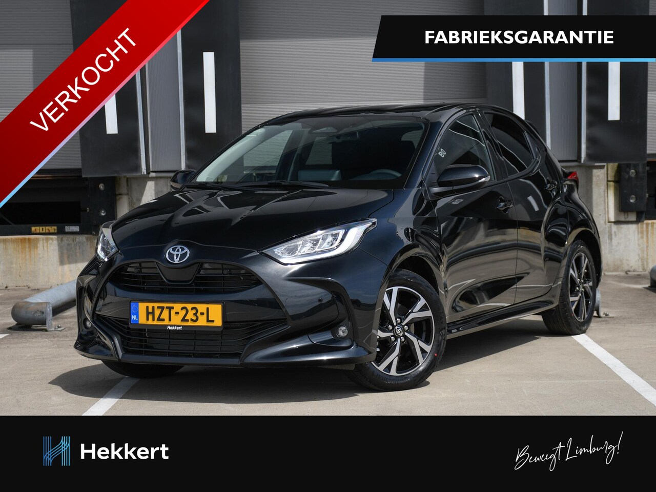 Toyota Yaris - Dynamic 1.5 Hybrid 115pk Automaat 16''LM | STOELVERW. VOOR | ADAPT. CRUISE | DAB | PDC + C - AutoWereld.nl
