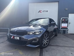 BMW 3-serie - 330e M Sport Schuifdak Dealer Onderhouden