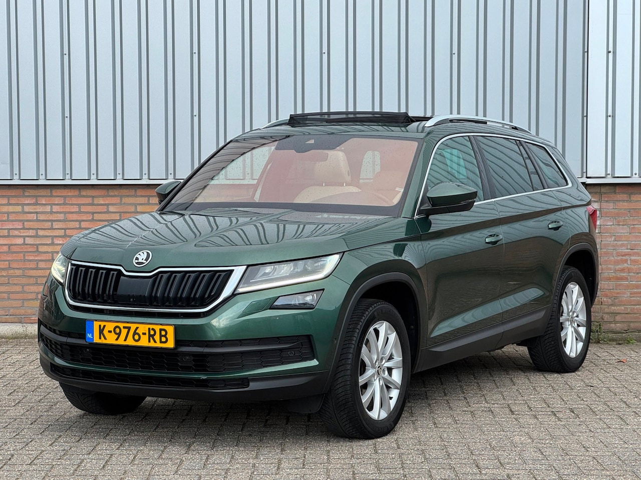 Skoda Kodiaq - 1.5 TSI Business Edition Plus Panorama/ Leder/ Stoelventilatie - AutoWereld.nl