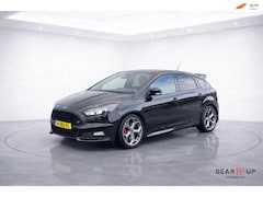 Ford Focus - 2.0 ST 250 PK LEER|KEYLESS|CRUISE|CLIMA|NAVI|