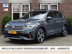 Volkswagen Tiguan - 1.5 TSI DSG Aut. R-Line Business+ Trekhaak | Panoramadak | Camera | Keyless