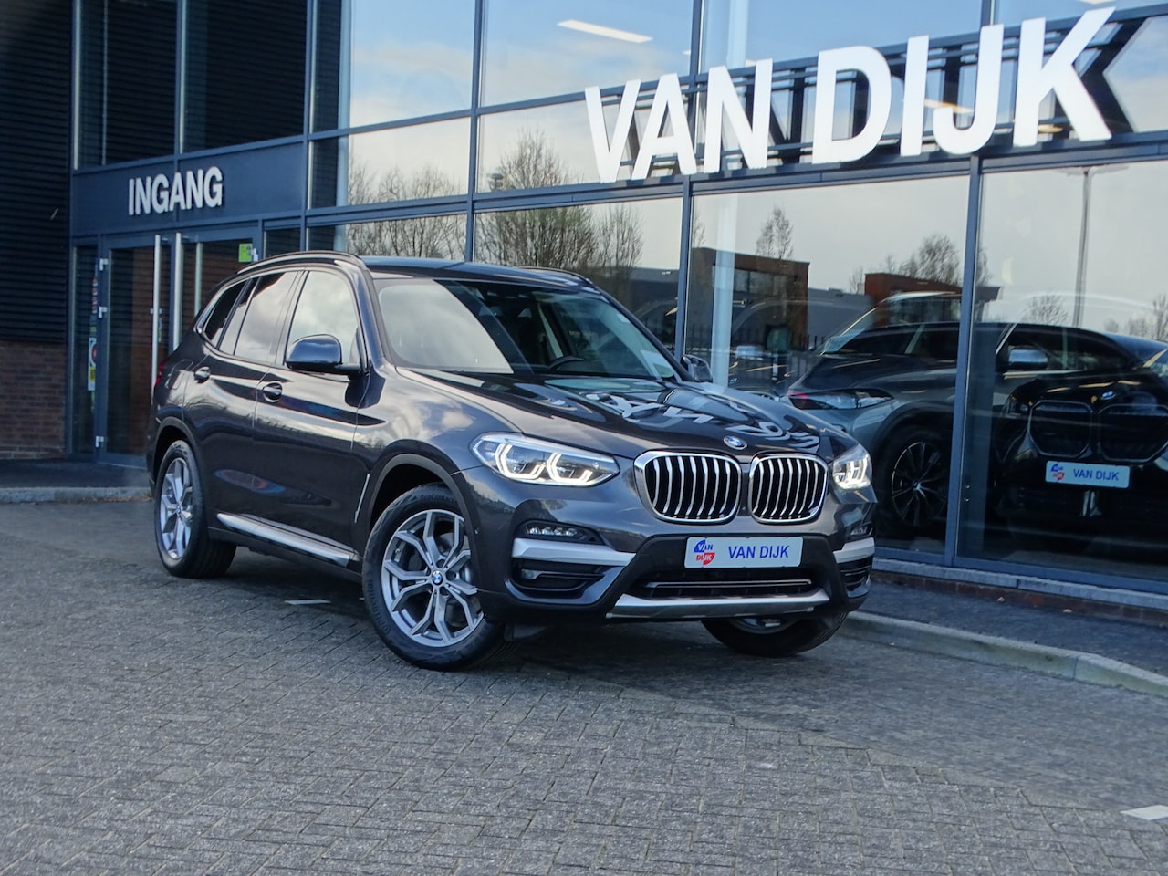 BMW X3 - xDrive30e High.Exe X-Line Elek.trekhaak Elek.Stoelen 360-Camera Head-up Ada.Led Parking-pl - AutoWereld.nl