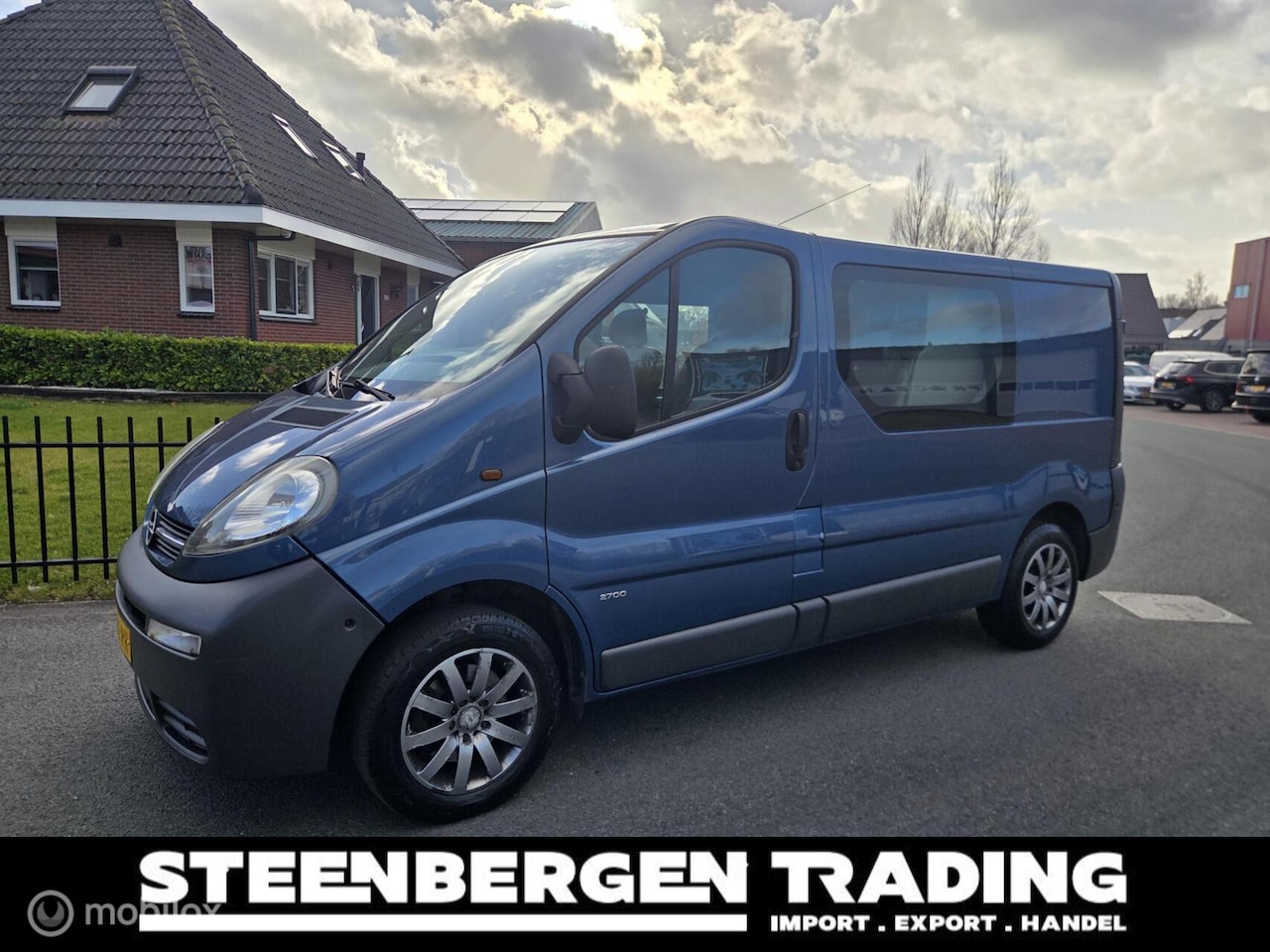 Opel Vivaro - bestel 1.9 DTI L1H1 DC - AutoWereld.nl