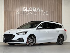 Ford Focus Wagon - 2.3 EcoBoost ST-3 - PANO - CAMERA - STUURVERWARMING