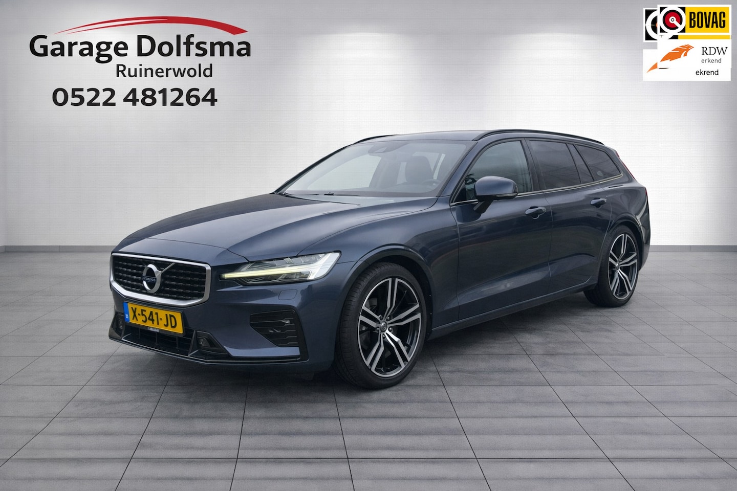 Volvo V60 - 2.0 T8 Twin Engine AWD R-Design-Harman Kardon-Camera-Stoelverw- - AutoWereld.nl