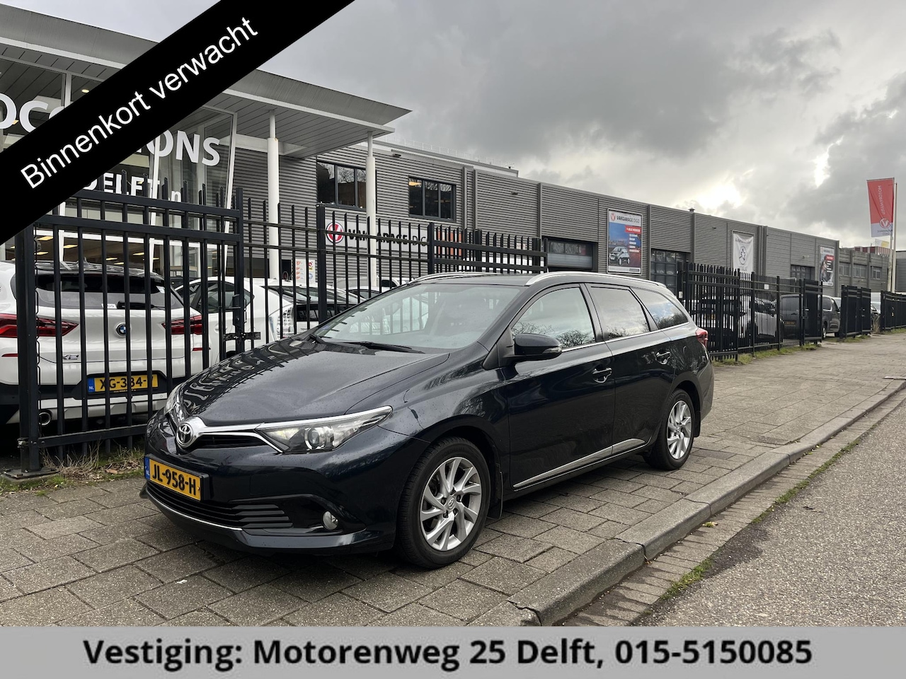 Toyota Auris Touring Sports - 1.2T Dynamic NAVI. CRUISE CONTROL. PANORAMA DAK. TREKHAAK. - AutoWereld.nl