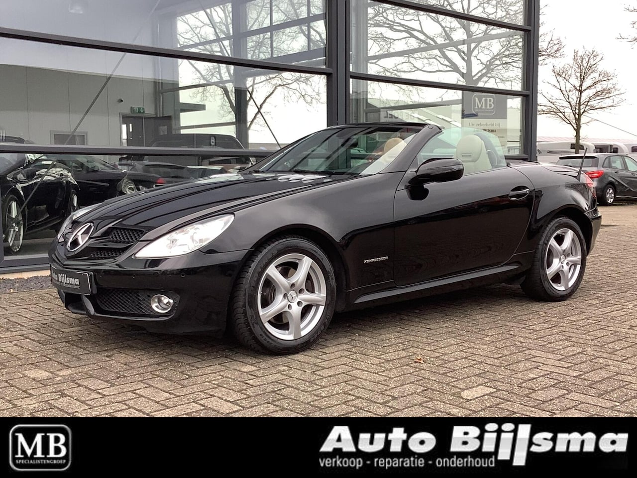Mercedes-Benz SLK-klasse - 200 K. Automaat, nekverwarming, lederen bekleding, stoelverwarming, face lift, - AutoWereld.nl